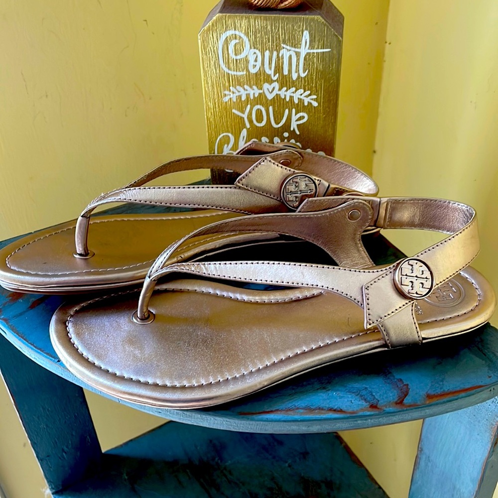 🌟Tory Burch Women’s Minnie Travel Sandals in Rose Gold size 6. Great c…